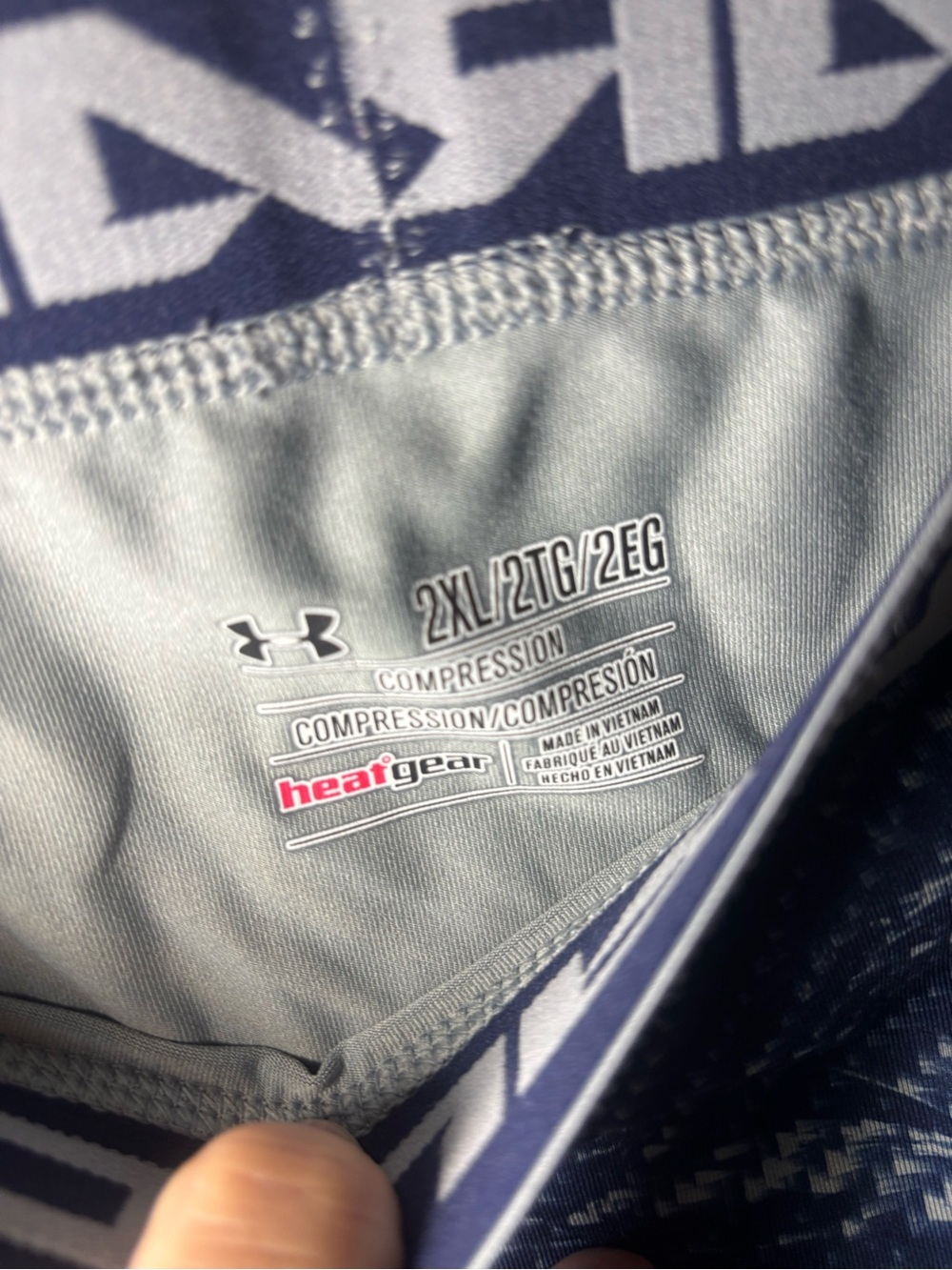 Under Armour Men's XXL Camo Workout Compression Pants - Picture 2 of 6
